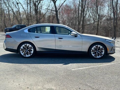 Certified 2025 BMW i5 xDrive40 w/ Executive Package AWD/4WD image 7