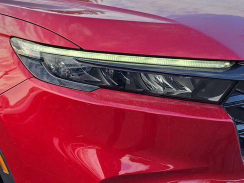 Used 2023 Honda CR-V Sport Touring image 10