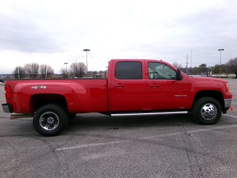 Used 2011 GMC Sierra 3500 SLT w/ SLT Convenience Package AWD/4WD image 5