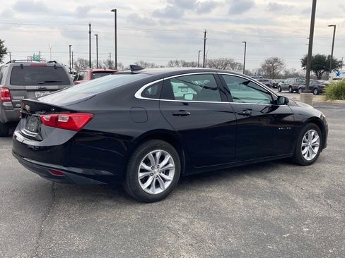 Used 2025 Chevrolet Malibu LT image 5