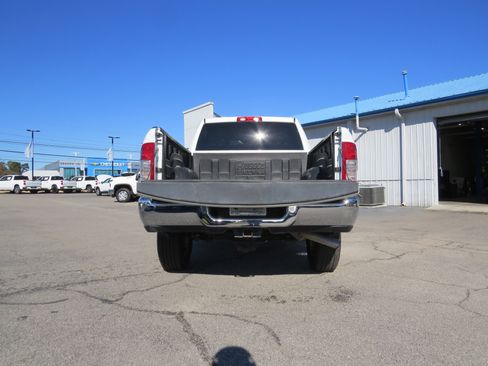 Used 2024 RAM 2500 Big Horn image 5