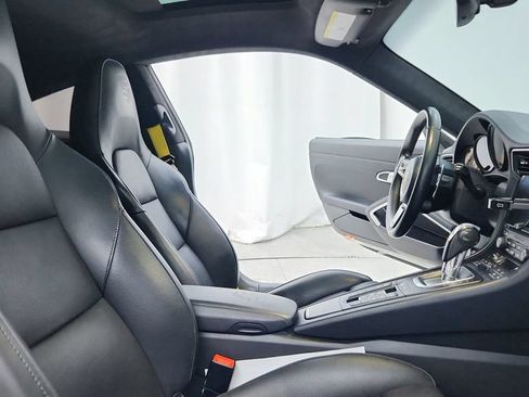 Used 2017 Porsche 911 Turbo S AWD/4WD image 29