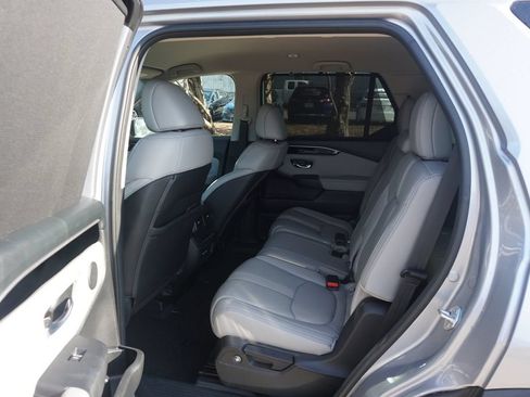 Used 2023 Honda Pilot EX-L image 14