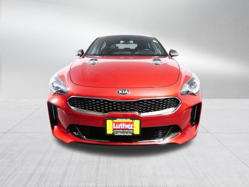 Used 2020 Kia Stinger GT-Line w/ Sun & Sound Package image 2