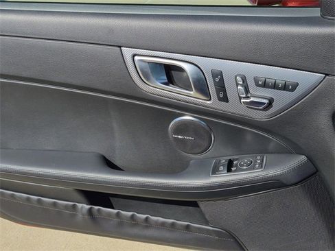 Certified 2019 Mercedes-Benz SLC 300 image 14