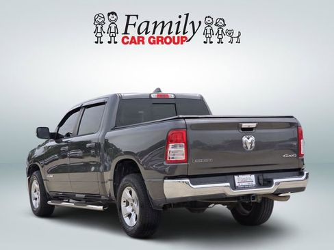 Used 2019 RAM 1500 Big Horn AWD/4WD image 3