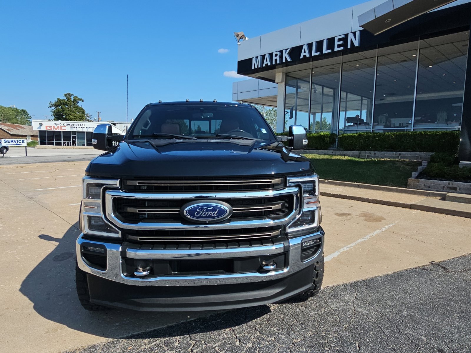 Used 2022 Ford F350 King Ranch w/ King Ranch Ultimate Package AWD/4WD image 11