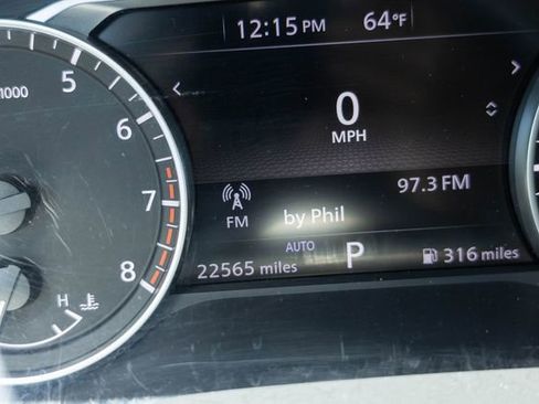 Used 2025 Nissan Pathfinder SV AWD/4WD image 3