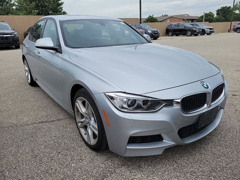 Used 2014 BMW 335i xDrive Sedan AWD/4WD image 4