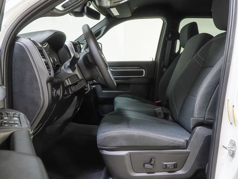 Used 2026 RAM 2500 Big Horn AWD/4WD image 19