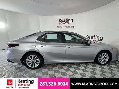 Certified 2023 Toyota Camry LE w/ Convenience Package FWD image 5