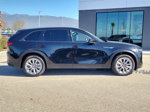 Used 2026 MAZDA CX-90 3.3 Turbo w/ Preferred Package AWD/4WD image 35