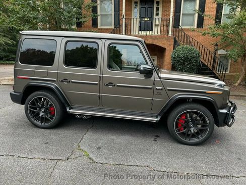 Used 2023 Mercedes-Benz G 63 AMG AMG G 63 4MATIC SUV image 3