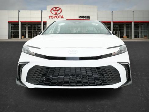 New 2026 Toyota Camry SE image 6