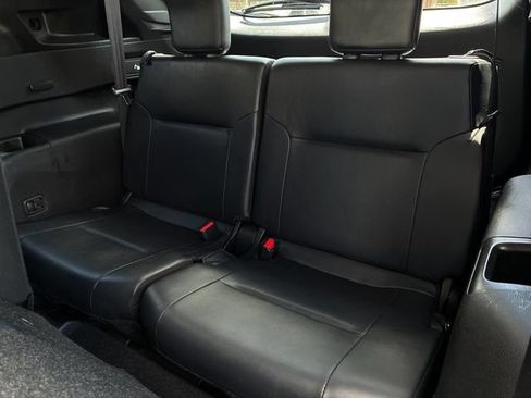 Used 2025 Mitsubishi Outlander SE AWD/4WD image 16