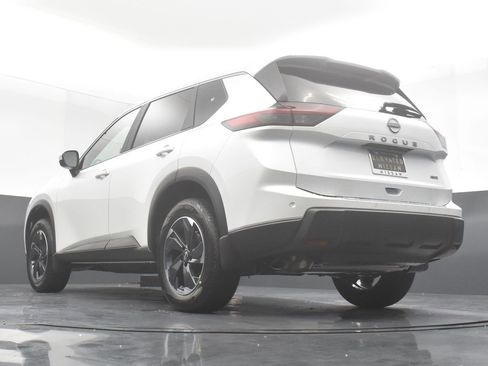 New 2026 Nissan Rogue SV image 26