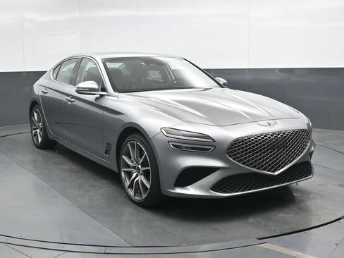 Used 2025 Genesis G70 2.5T AWD/4WD image 5