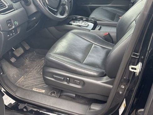 Used 2017 Honda Pilot Elite image 6