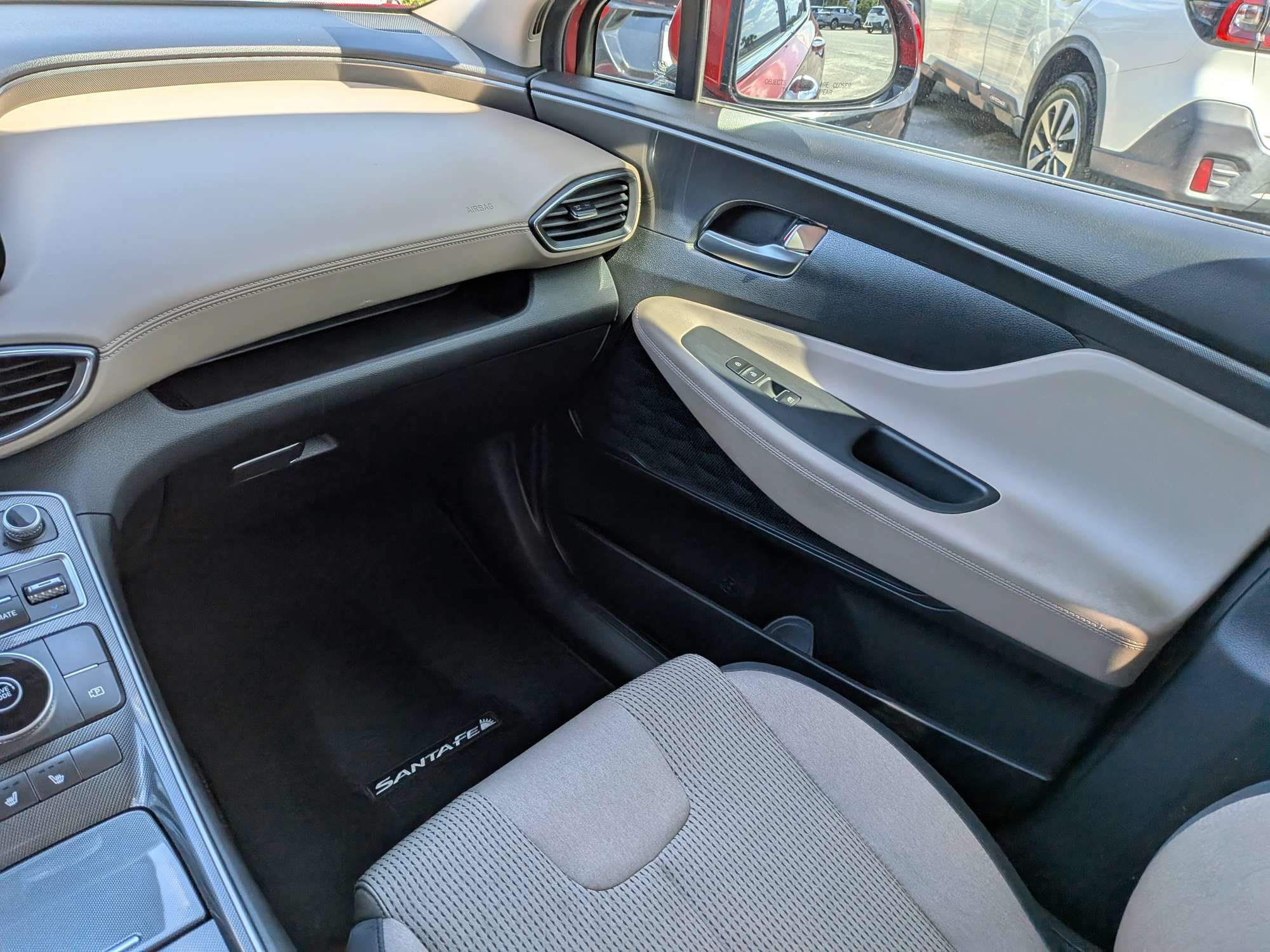 Certified 2023 Hyundai Santa Fe SEL FWD image 18