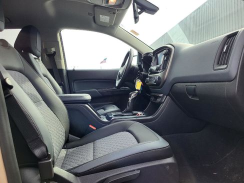 Used 2022 Chevrolet Colorado Z71 image 12