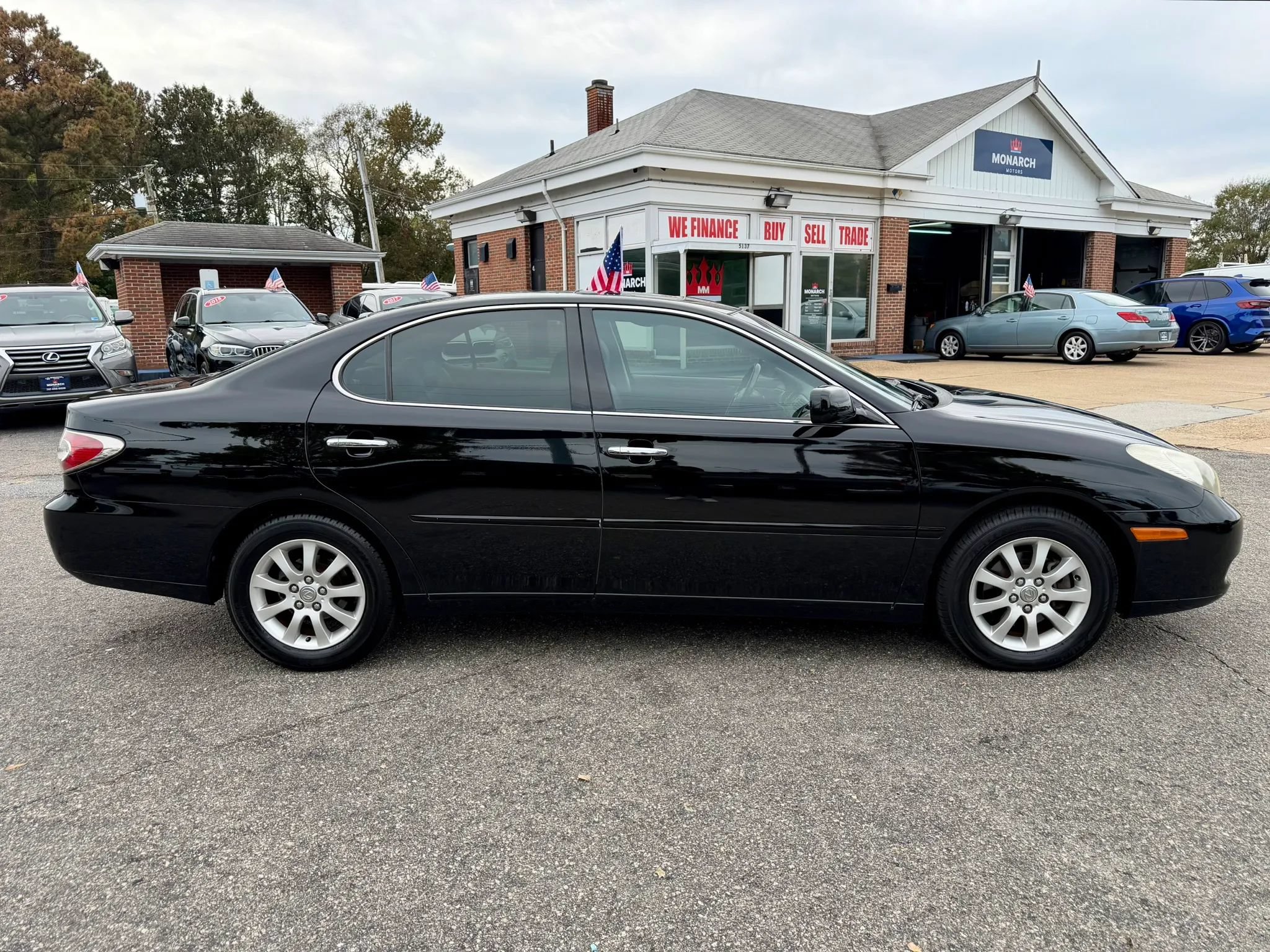Used 2004 Lexus ES 330 FWD image 6