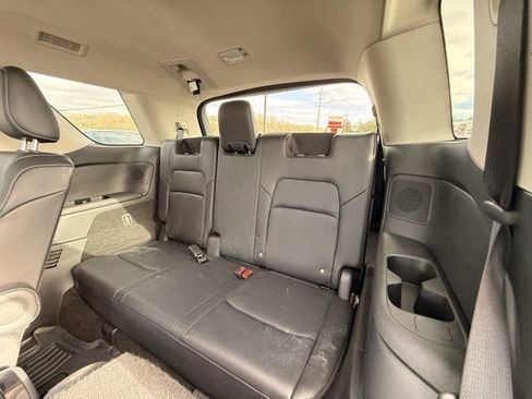 Certified 2023 Nissan Pathfinder SL w/ SL Premium Package image 18