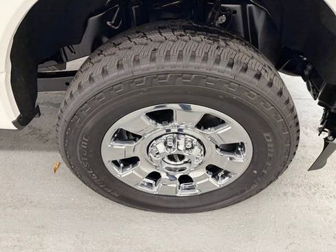 New 2026 Ford F250 Lariat w/ Lariat Premium Package image 5