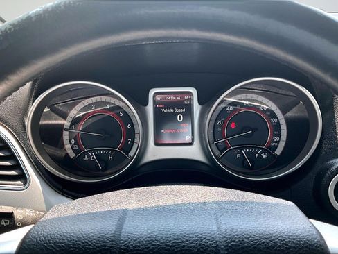 Used 2015 Dodge Journey SXT w/ Flexible Seating Group FWD image 23