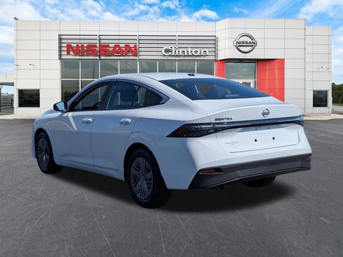 New 2026 Nissan Sentra SV w/ Floor Mat Package FWD image 5