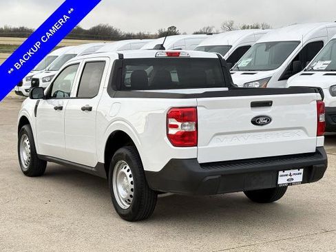 Certified 2025 Ford Maverick XL w/ Equipment Group 102A image 6