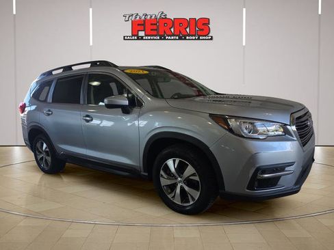 Used 2021 Subaru Ascent Premium w/ Convenience Package AWD/4WD image 3