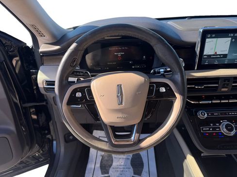 Used 2022 Lincoln Corsair Reserve w/ Luxury Package image 12