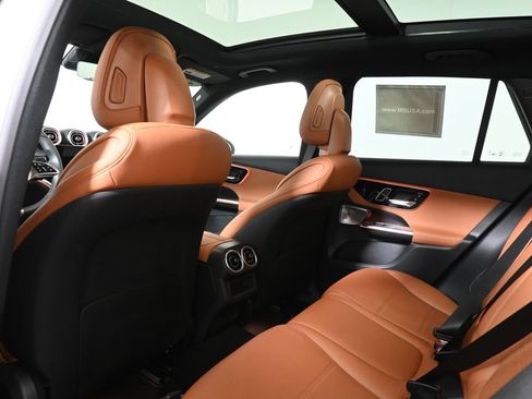 Certified 2026 Mercedes-Benz GLC 300 4MATIC image 31