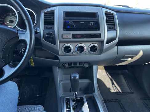 Used 2009 Toyota Tacoma image 17