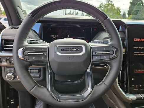 New 2026 GMC Yukon XL Denali Ultimate w/ LPO, Illumination Package AWD/4WD image 29