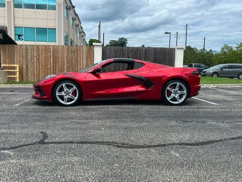 Used 2022 Chevrolet Corvette Stingray Preferred Cpe w/ Battery Protection Package RWD image 5