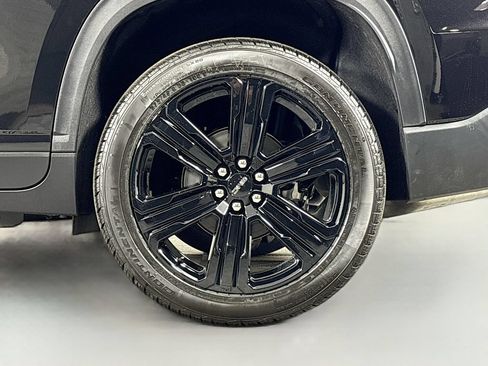 New 2026 GMC Acadia Elevation w/ Black Edition AWD/4WD image 32