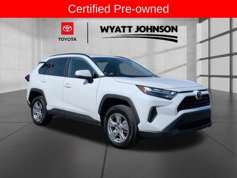 Certified 2025 Toyota RAV4 XLE AWD/4WD image 7