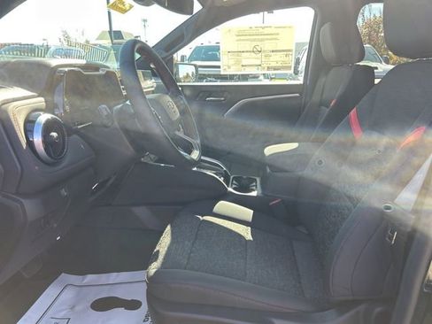 New 2026 Chevrolet Colorado Z71 image 15