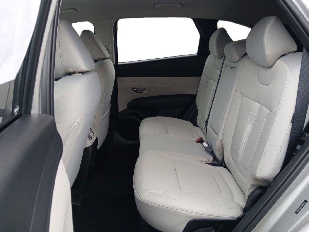 New 2026 Hyundai Tucson SEL FWD image 13