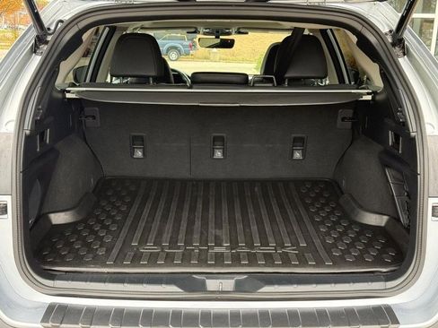 Used 2024 Subaru Outback Limited image 4