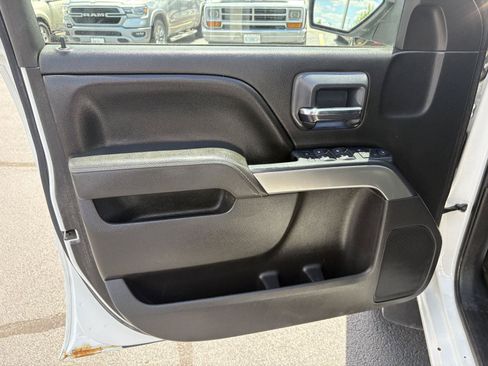 Used 2015 Chevrolet Silverado 2500 LT AWD/4WD image 3