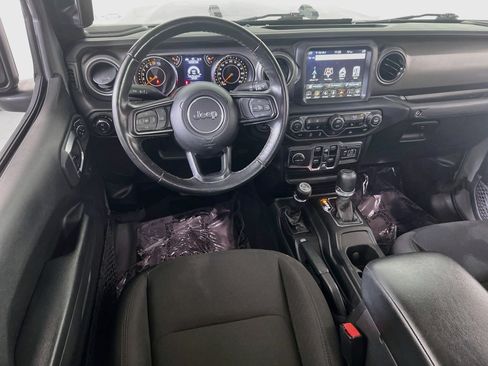 Used 2023 Jeep Gladiator Sport AWD/4WD image 22