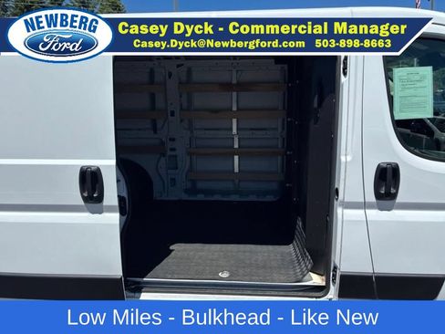 Used 2025 RAM ProMaster 2500 w/ U-Haul Equipment Group FWD image 15