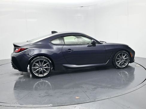 Used 2025 Subaru BRZ Limited image 8