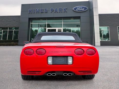 Used 2003 Chevrolet Corvette Convertible w/ Preferred Equipment Group1 RWD image 6
