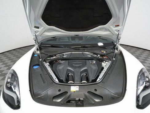 Certified 2023 Porsche Panamera 4 w/ Premium Package AWD/4WD image 33