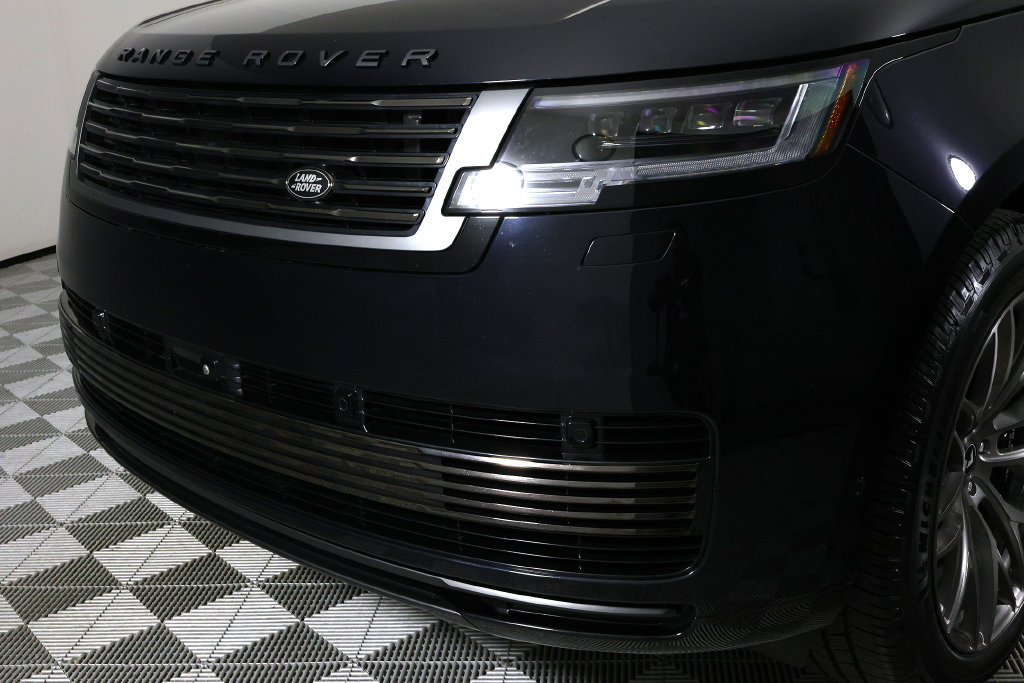 Used 2023 Land Rover Range Rover SV AWD/4WD image 46