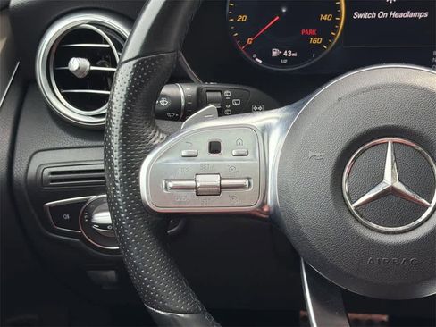 Used 2022 Mercedes-Benz GLC 300 4MATIC image 14