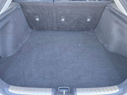 Used 2018 Kia Stinger Premium image 20